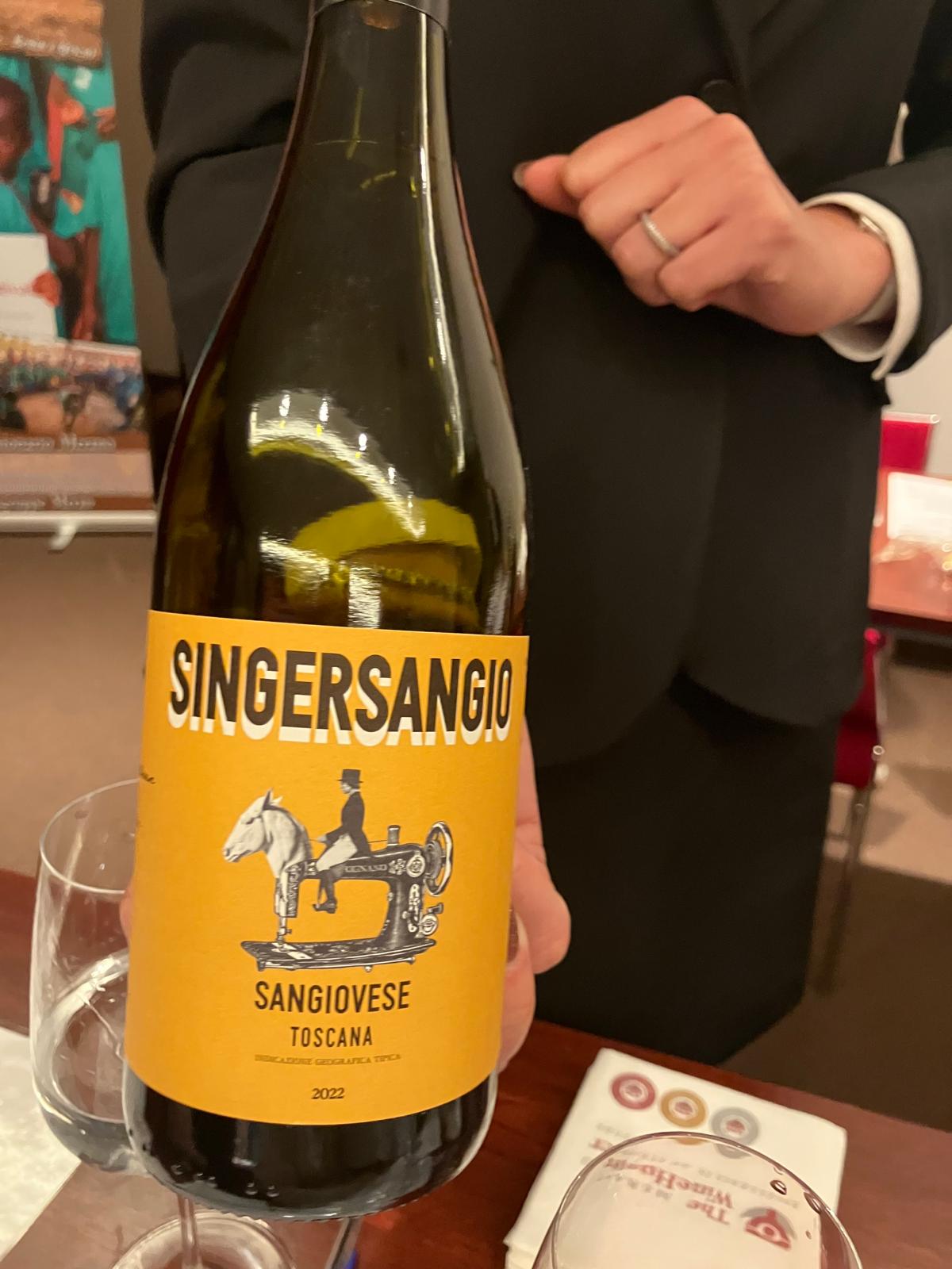 Un vino con tappo a vite sotto l’Albero…